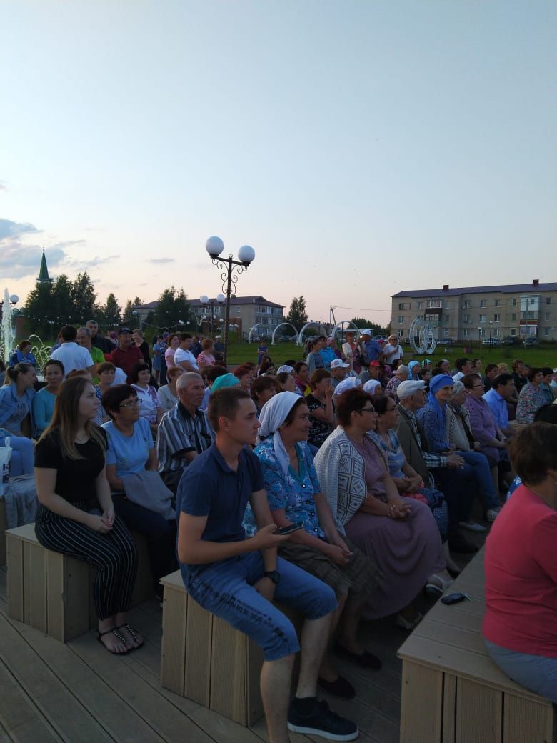 Творческий концерт Клянчеевского сельского поселения в парке Туфана Миннуллина (фото + видео)