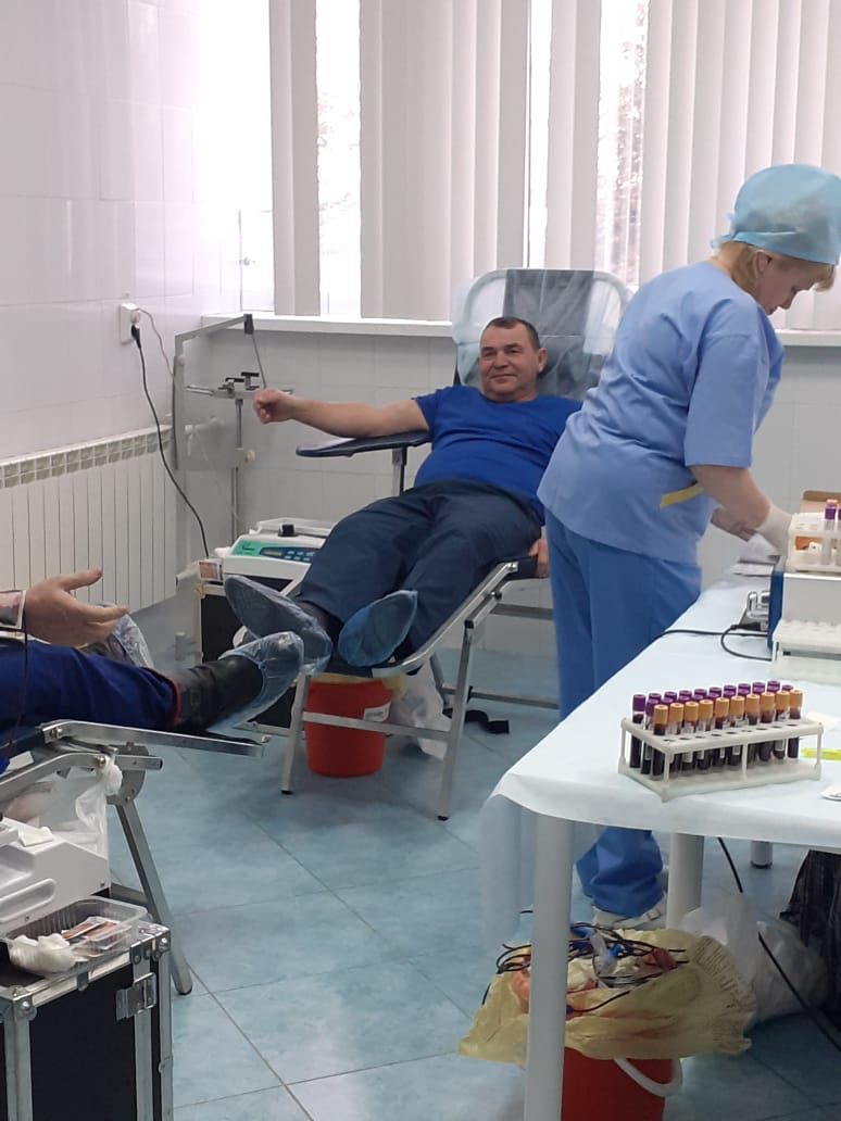 Более 34 литров крови сдали камскоустьинцы в День донора