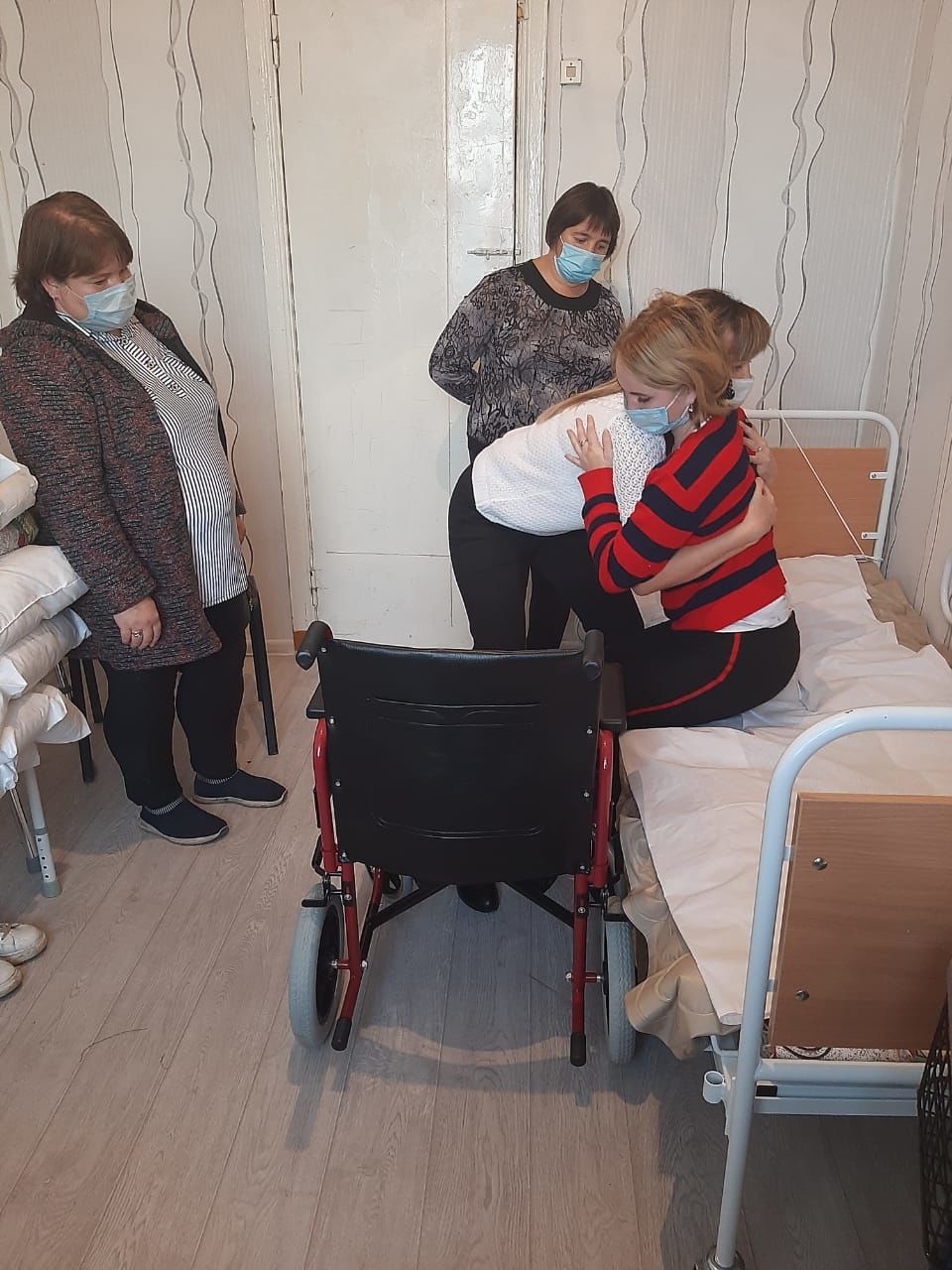 Школа реабилитации и ухода за гражданами пожилого возраста и инвалидами в Камско-Устьинском районе