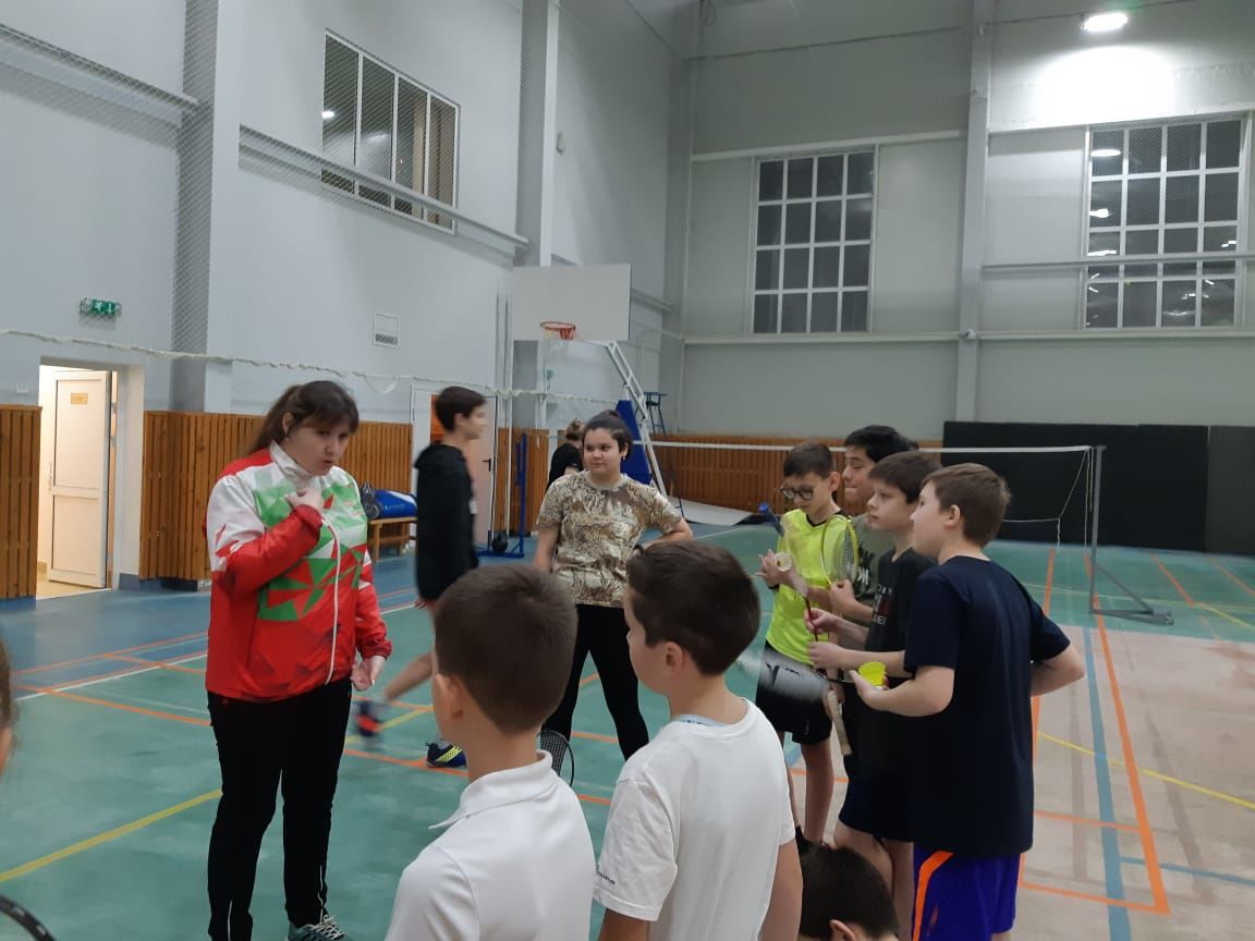В СОК "Акчарлак" проходят мастер-классы по бадминтону