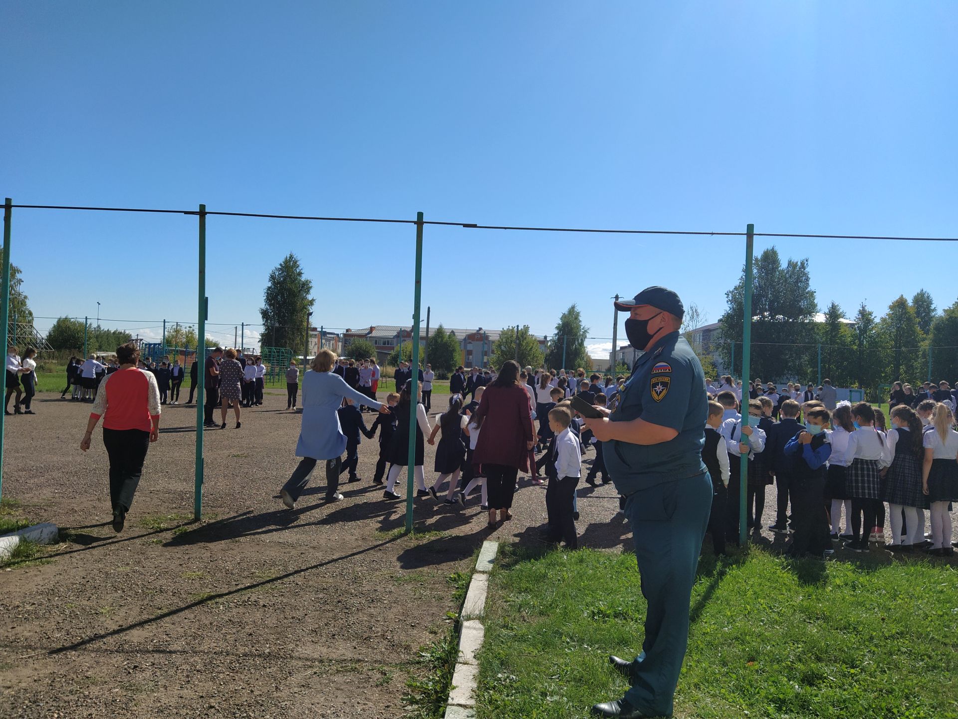 Сегодня в трёх школах Камско-Устьинского района прошла учебная эвакуация