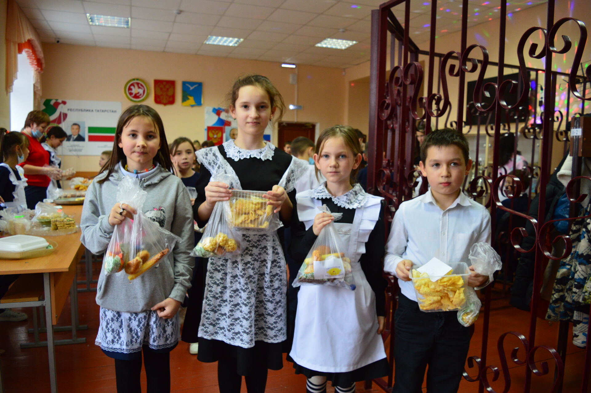 Благотворительную ярмарку организовали в татарской школе райцентра