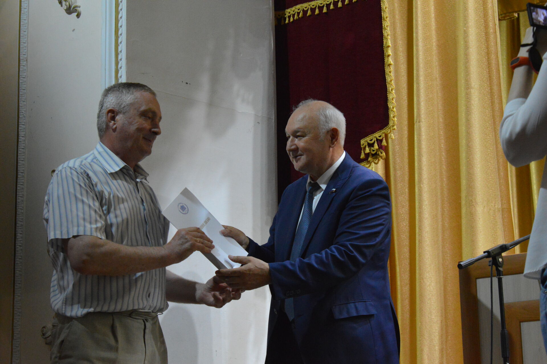 Сегодня в Камском Устье депутаты отчитались перед избирателями о проделанной работе