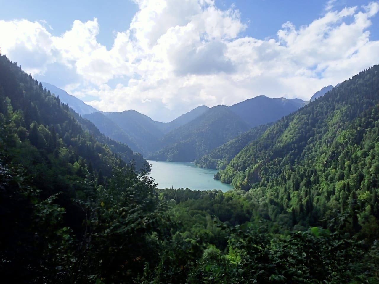 Озеро Рица – изумрудное око Абхазии