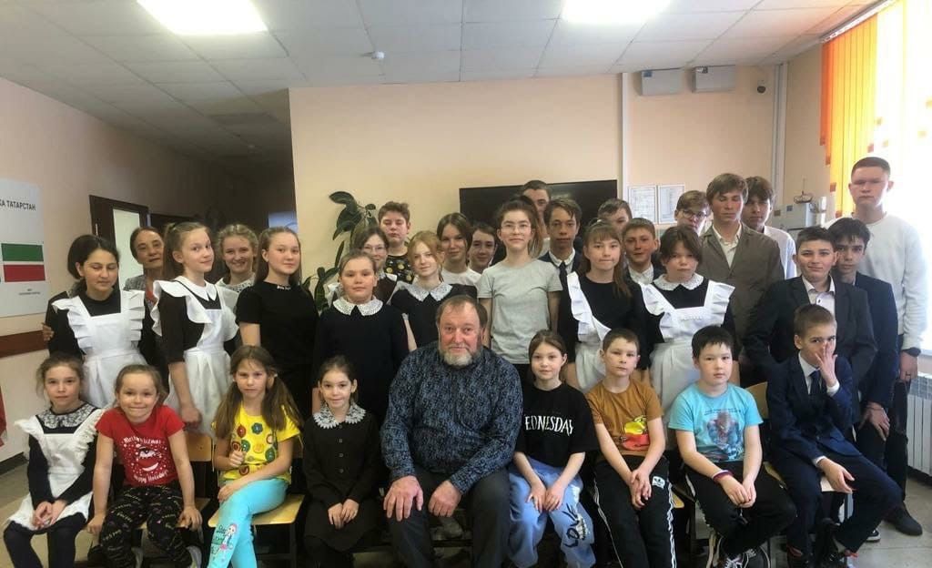 Геолог посетил Рудницкую школу
