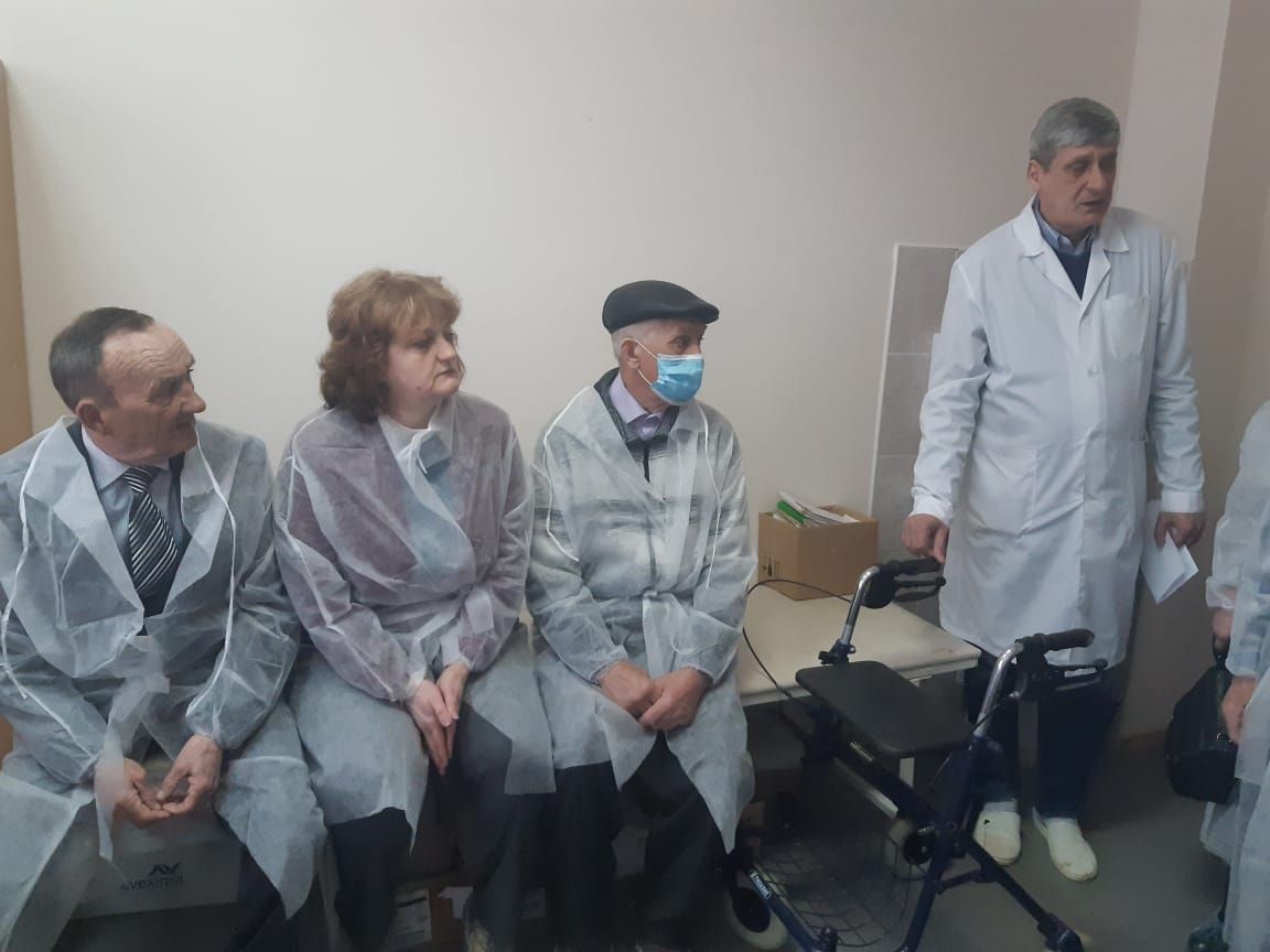 Совет ветеранов посетил районную больницу
