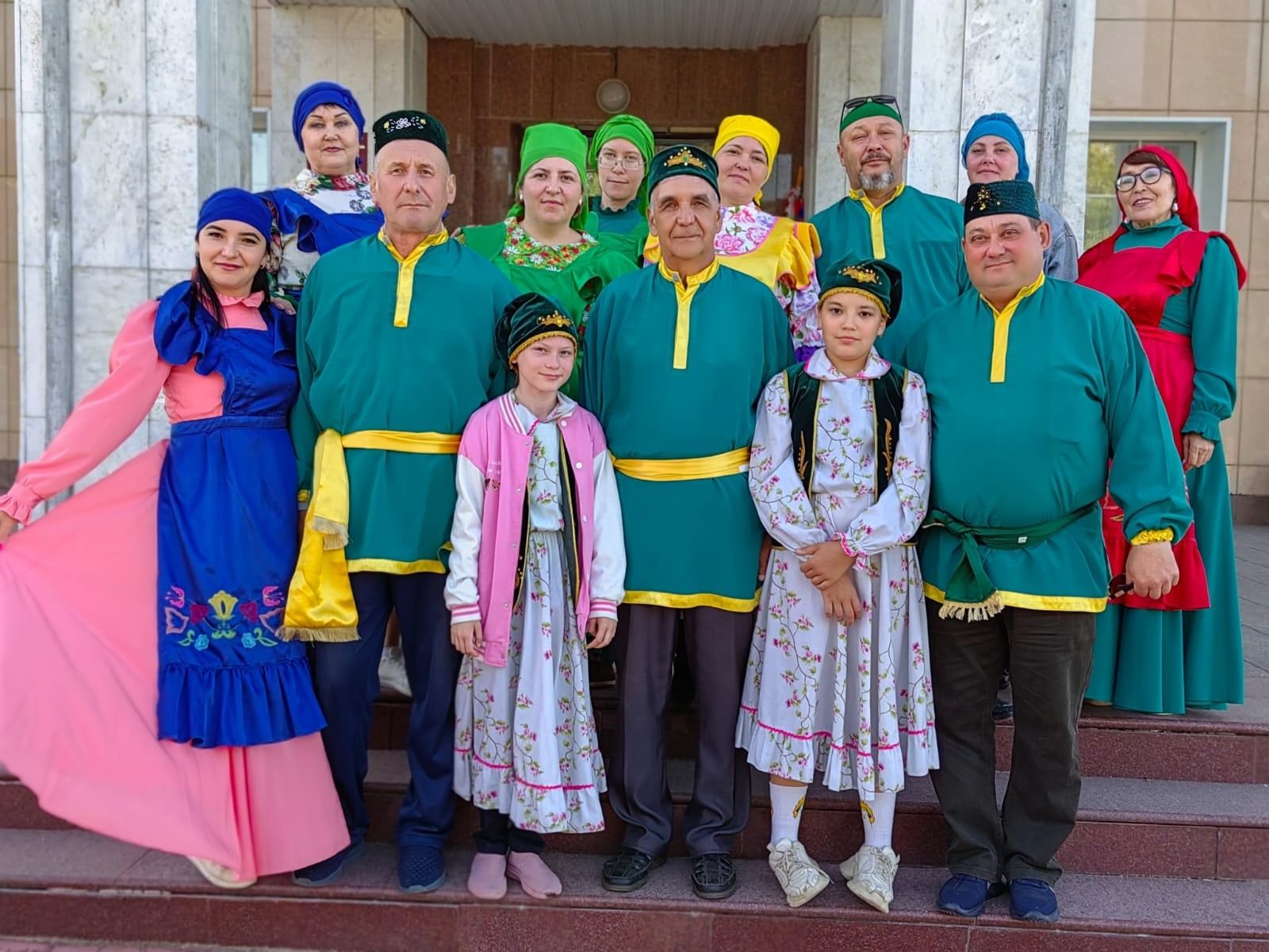В Камско-Устьинском районе провели сбор подарков на Сабантуй