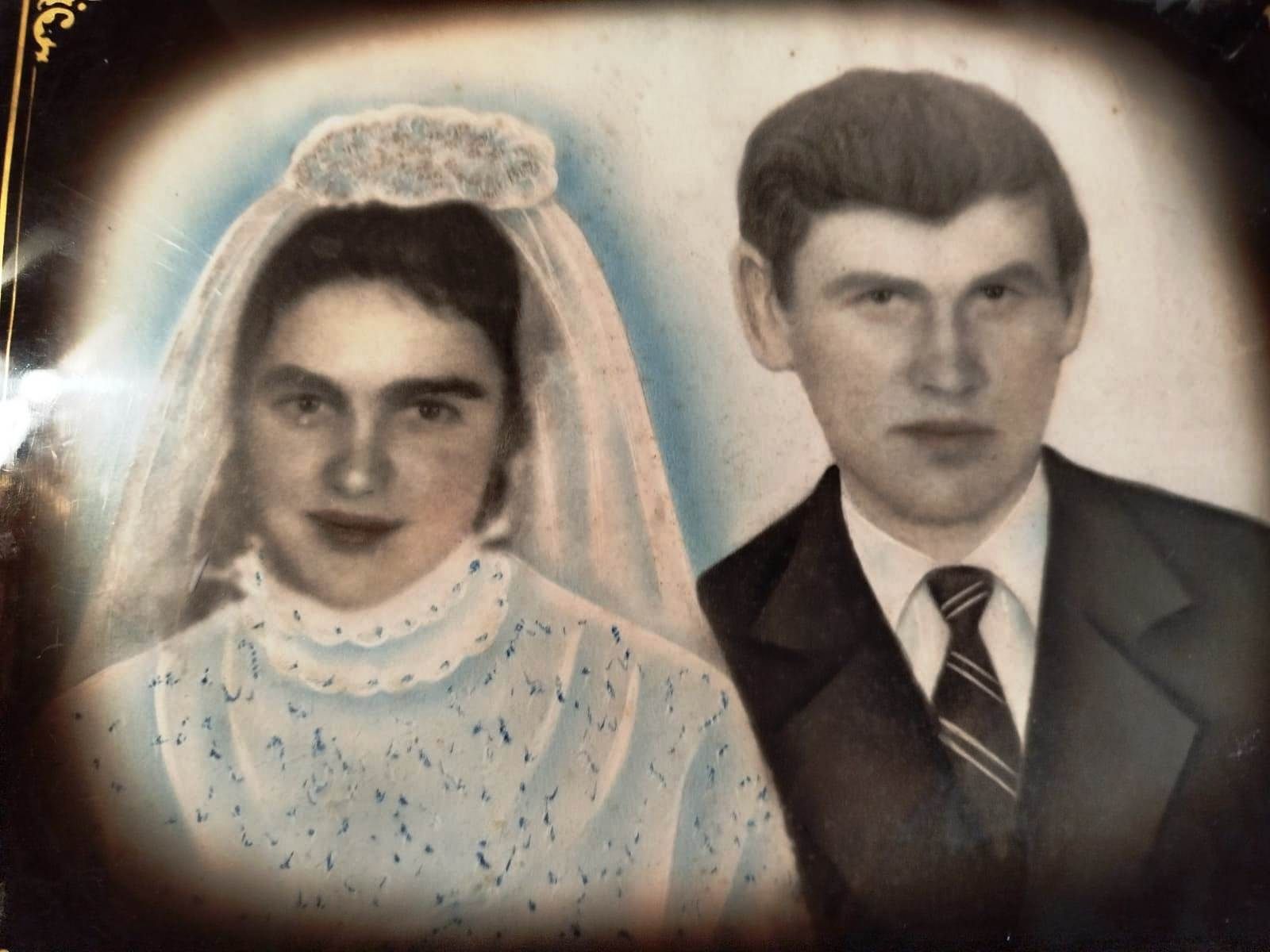 День конституции СССР – начало их семейной жизни