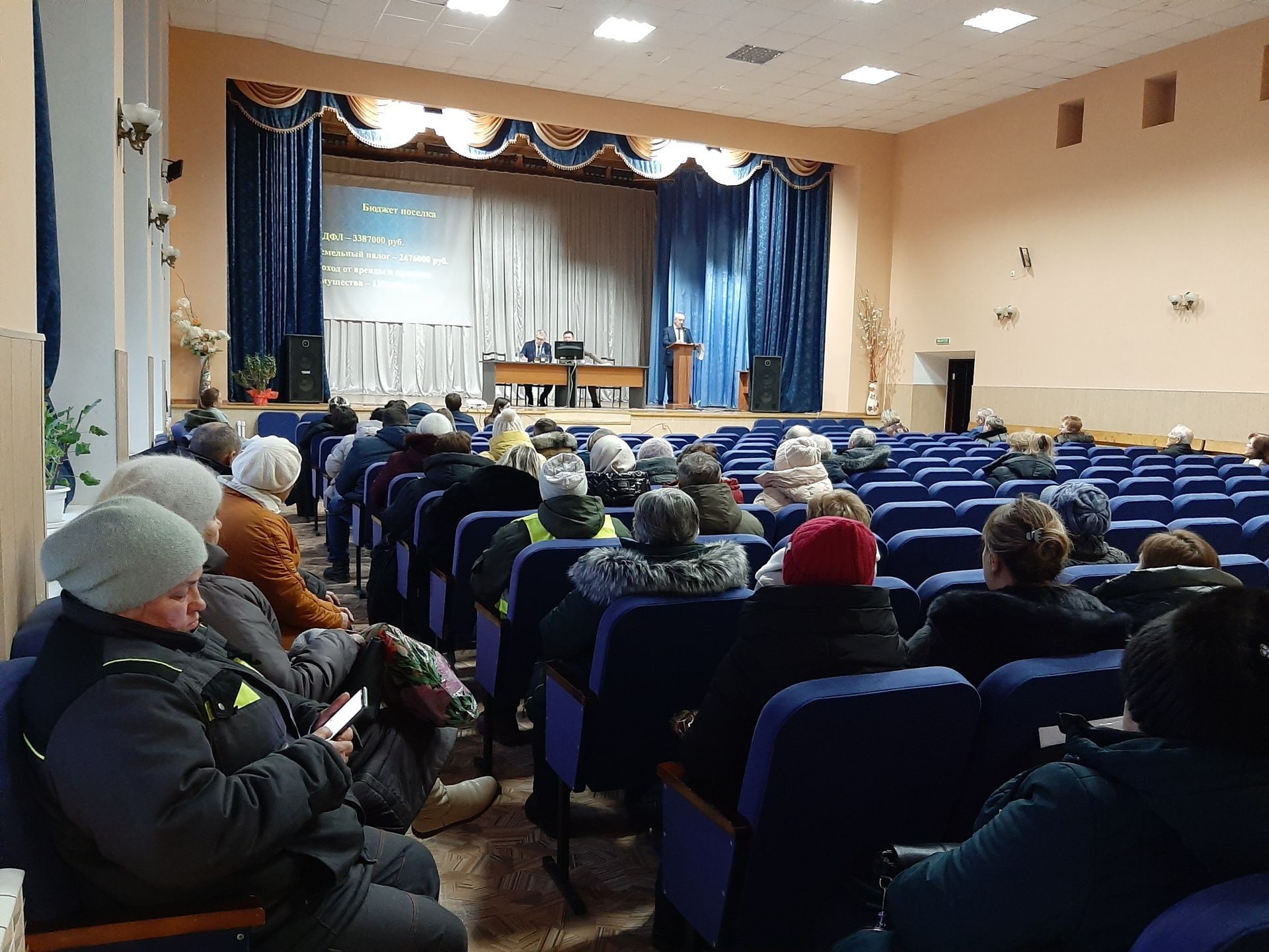 Затонцы просят новый спортивный зал