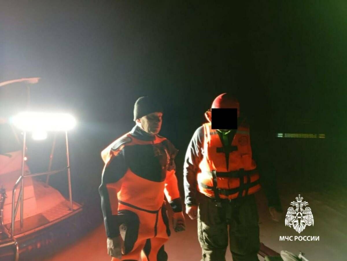 Еще один рыбак в Камском Устье провалился под лед