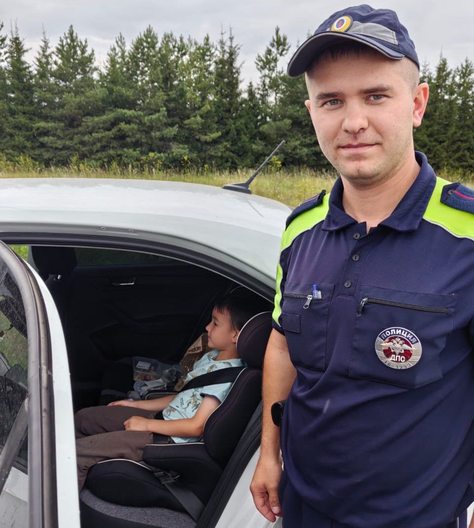 В Камском Устье поймали трех водителей, которые перевозили детей без автокресла