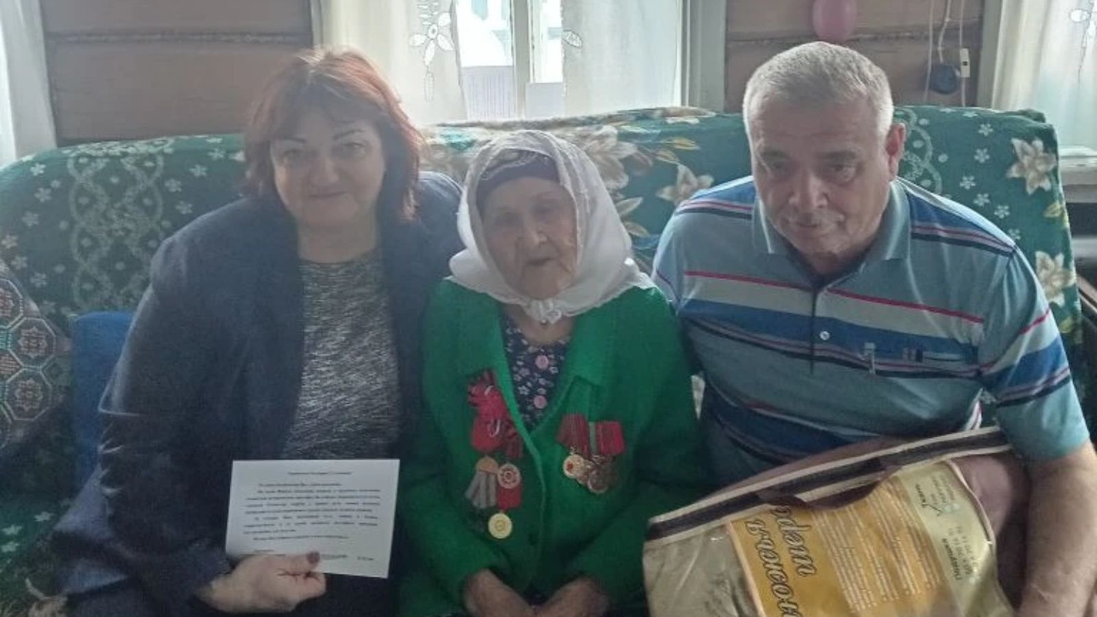 Всю жизнь радовала деревню своим талантом