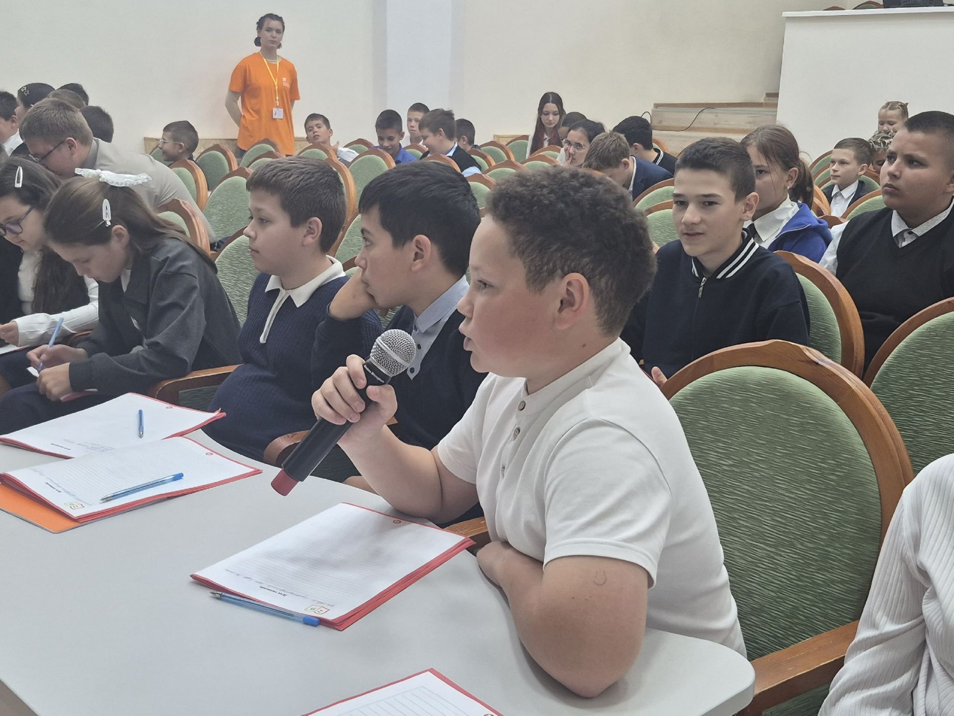 Учащиеся Камскоустьинской школы приняли участие в деловой игре