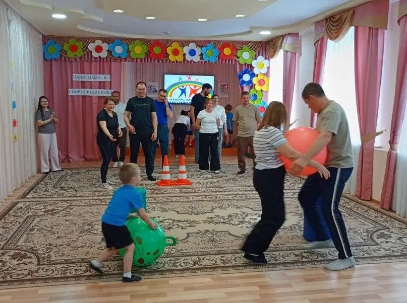 В детском саду «Радуга» прошла спортивная семейная эстафета
