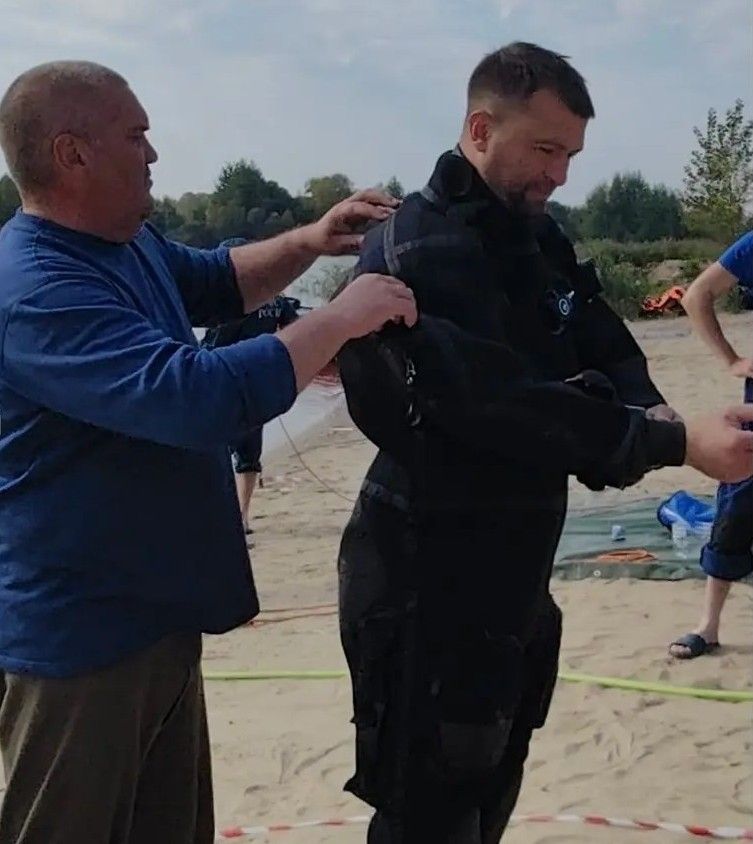 В Камском Устье продолжаются соревнования спасателей