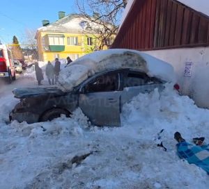 В Татарстане 19-летний парень заживо сгорел в своей машине