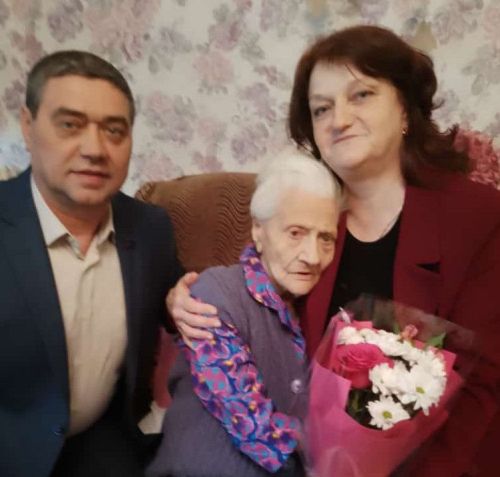 95-летний юбилей отмечает жительница Тенишево