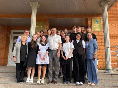 «Классная встреча» состоялась у школьников с главой Камско-Устьинского района