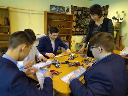 Куклы обереги учили делать мастера из Теньков