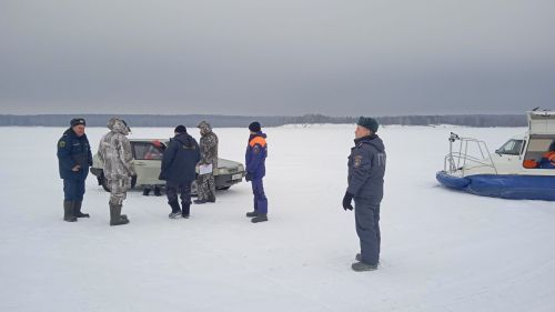 На акватории Куйбышевского водохранилища в период ледостава образовались многочисленные торосы