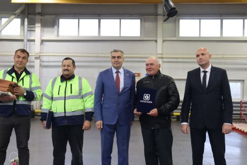 Награды вручили  камскоустьинским дорожникам