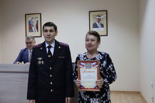 Семь медалей вручили полицейским Камского Устья