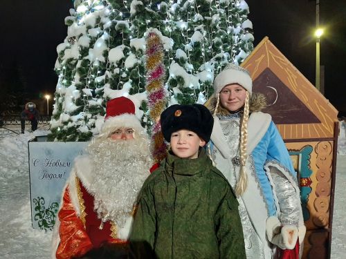 Открытие Елки состоялось в поселке речников