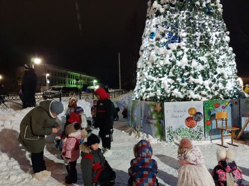 Открытие Елки состоялось в поселке речников
