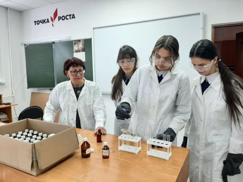 В Старо-Казеевской школе реализован проект «Точка роста»