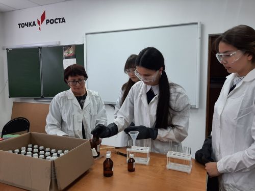 В Старо-Казеевской школе реализован проект «Точка роста»
