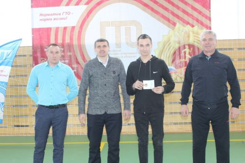 Студенты Дрожжановского района выполнили нормативы ГТО