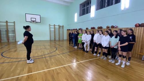 Волейбольный турнир среди школьниц прошёл в Камском Устье