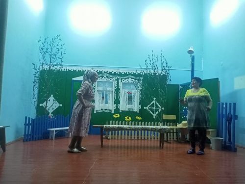 Клянчеево: спектакль имел успех с первого дубля