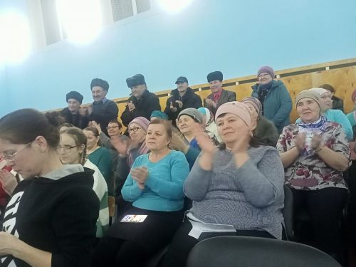 Клянчеево: спектакль имел успех с первого дубля