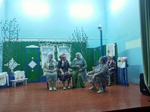 Клянчеево: спектакль имел успех с первого дубля