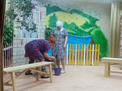 Большие Кармалы: жизнь течет, как родник