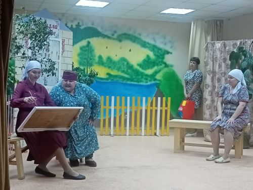 Большие Кармалы: жизнь течет, как родник