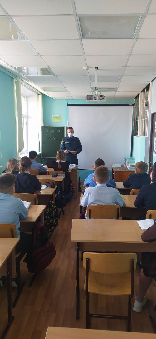Открытый урок по пожарной безопасности прошел в школе
