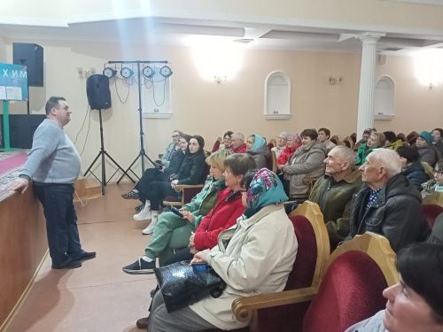 Свекрови с невестками приехали в Камское Устье