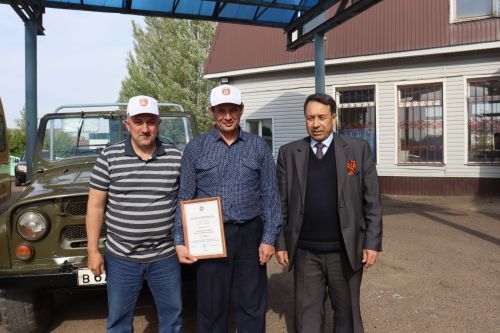 В Камском Устье наградили водителей школьных автобусов