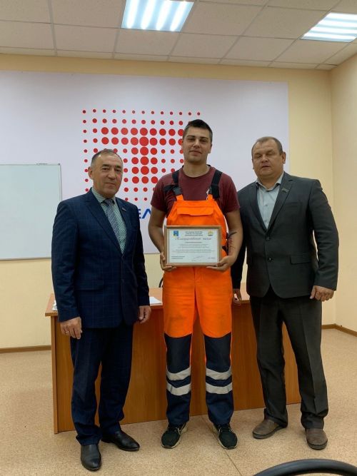 Камскоустьинских связистов поздравили с профессиональным праздником