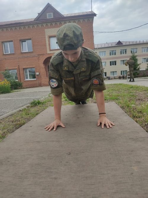 Начались военно-полевые сборы у камскоустьинских кадетов