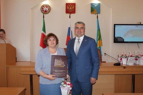 В Камском Устье чествуют сотрудников органов местного самоуправления