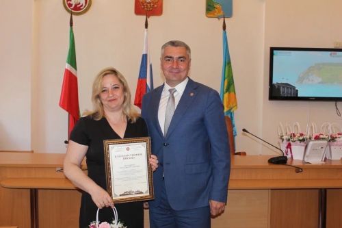 В Камском Устье чествуют сотрудников органов местного самоуправления