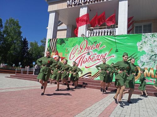 Концерт Победы: Поклонимся великим тем годам!