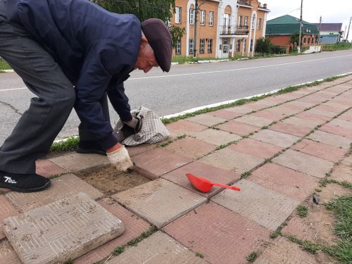 Человек с активной жизненной позицией творит добро
