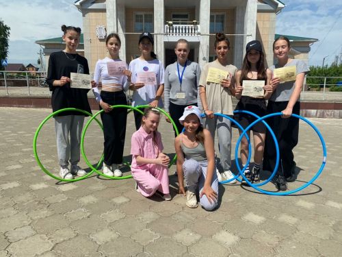 Каждый третий подросток пробовал курить