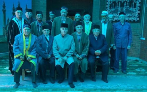 В мечетях и церквях Камского Устья прошли поминальные службы