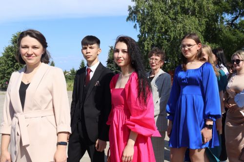 Большой выпускной в Камском Устье