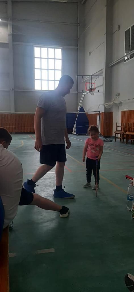 Семейный турнир по бадминтону прошел в день молодежи